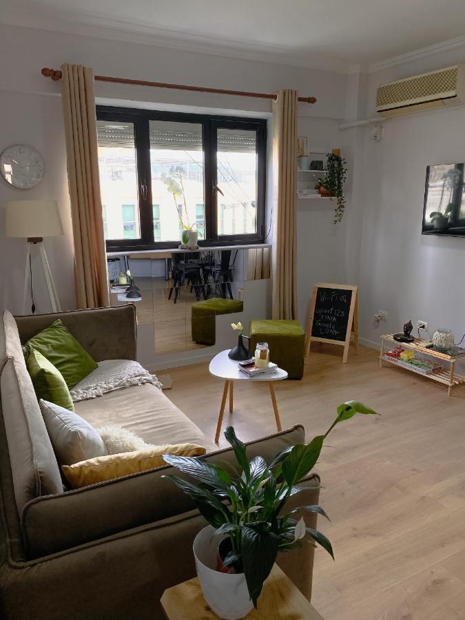 Apartment Entire Serviced With A Beautiful View